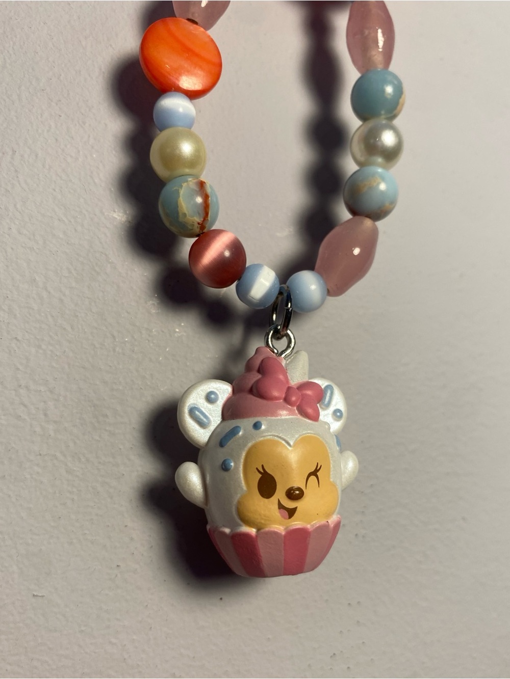 Munchlings Minnie keychain - Picture 3 of 4